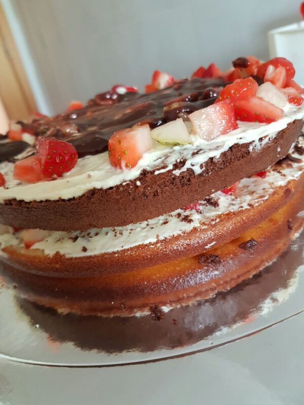 Naked Cakes - Image 2