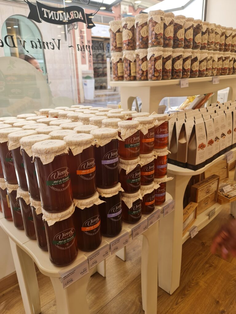 Honey jars at Vicens Chocolate shop