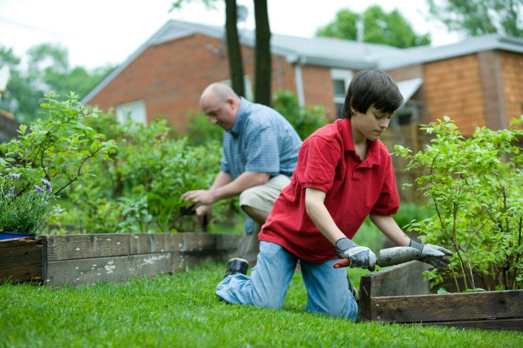 People gardening