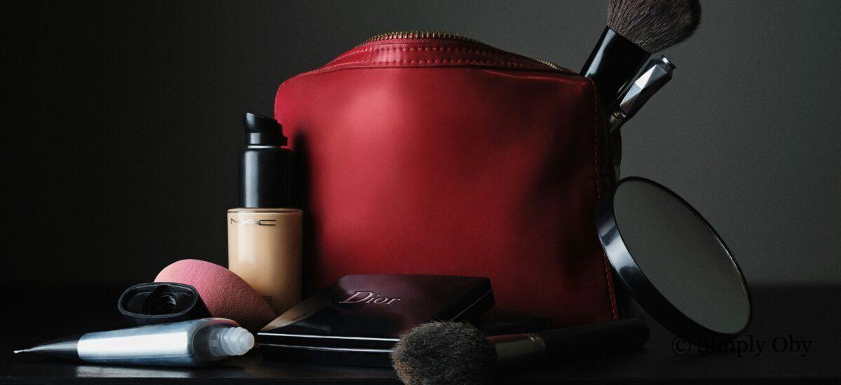 Makeup Essentials: Must-Have Products for Your Makeup Bag